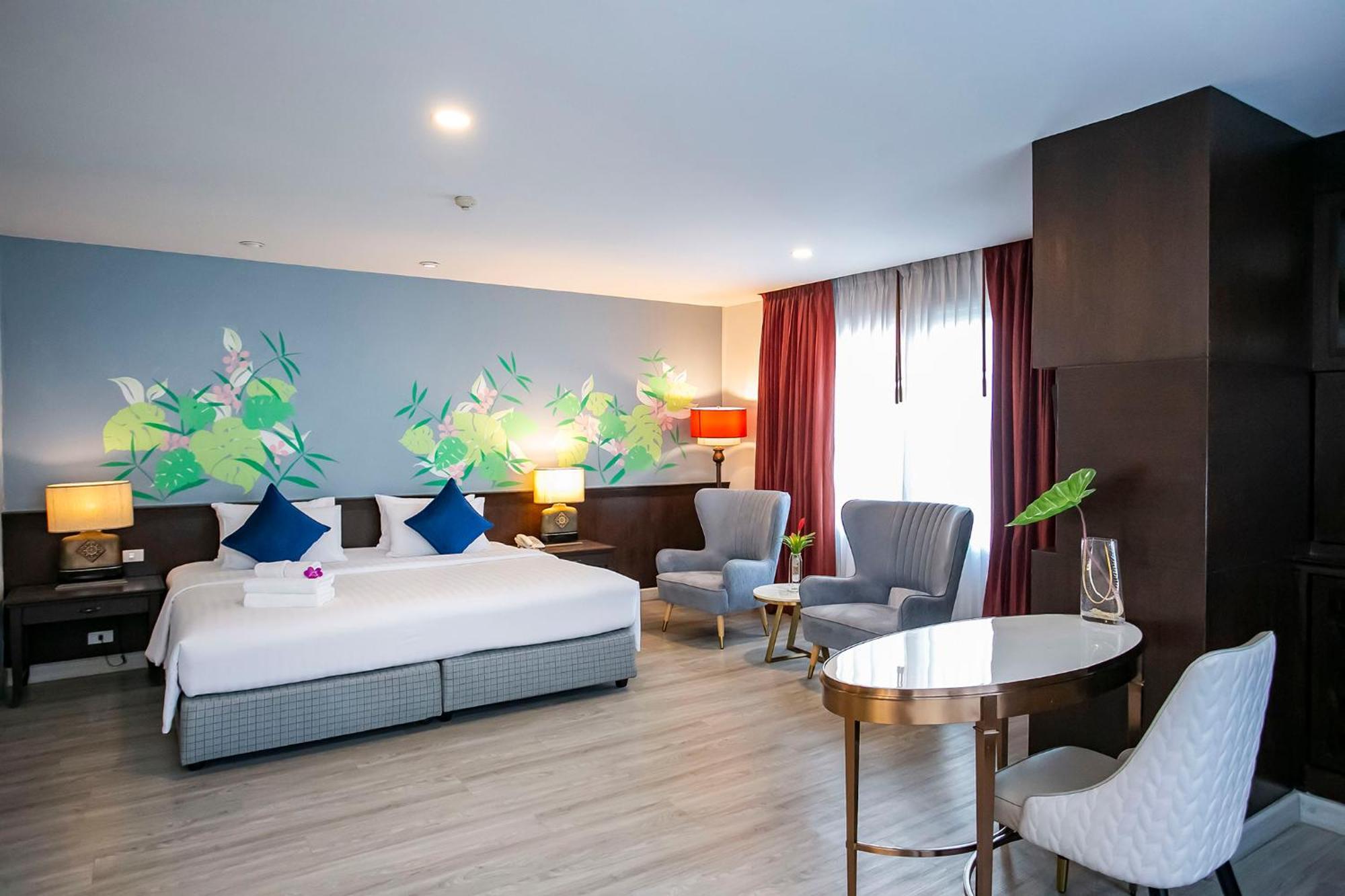 Empress Pattaya Hotel Экстерьер фото